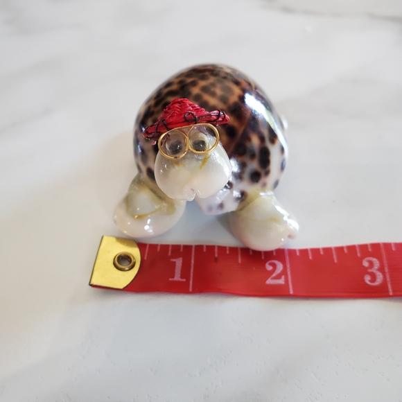 Tiny Sea Shell Turtle Figurine - Picture 3 of 14